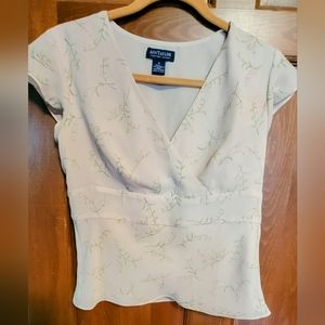 Ann Taylor chiffon blouse with banded waist, side zip and ruffle sleeves. 4
